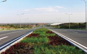 2011年承建的大陸新區(qū)市政東片區(qū)新村１、4路北段道路工程